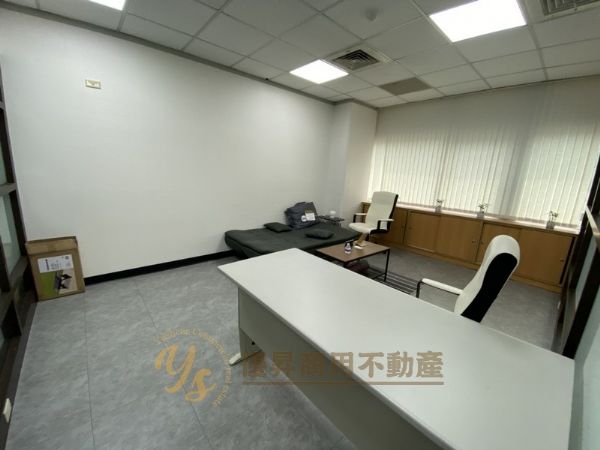 優質裝潢隔間、屋況佳台北市內湖區辦公室出租-照片6