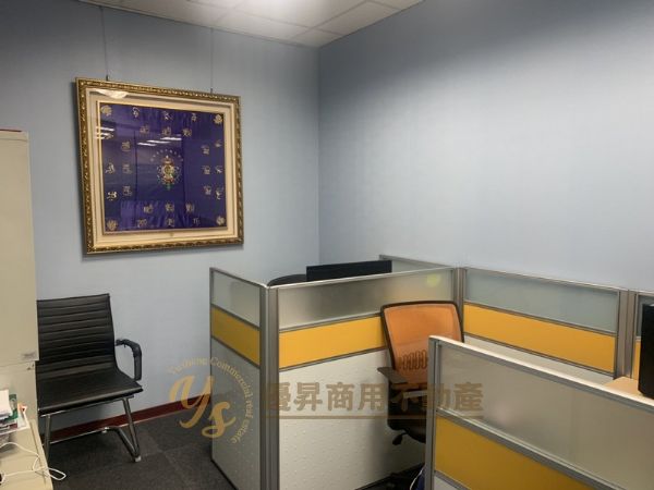現成裝潢隔間、環境機能優台北市內湖區辦公室出租-照片8
