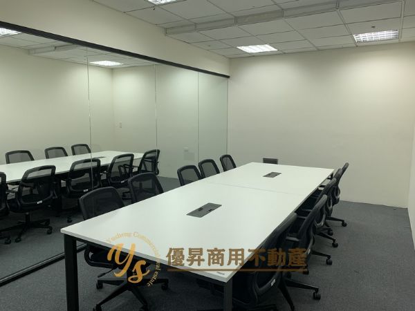 一層一戶、三面採光、門廳優台北市內湖區辦公室出租-照片5