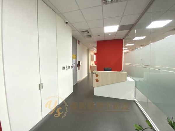 漂亮裝潢、優質美辦台北市內湖區辦公室出租-照片2