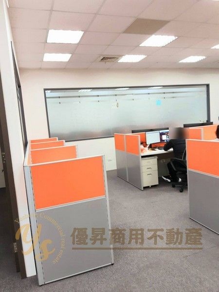 優質裝潢隔間、近捷運台北市內湖區辦公室出租-照片6