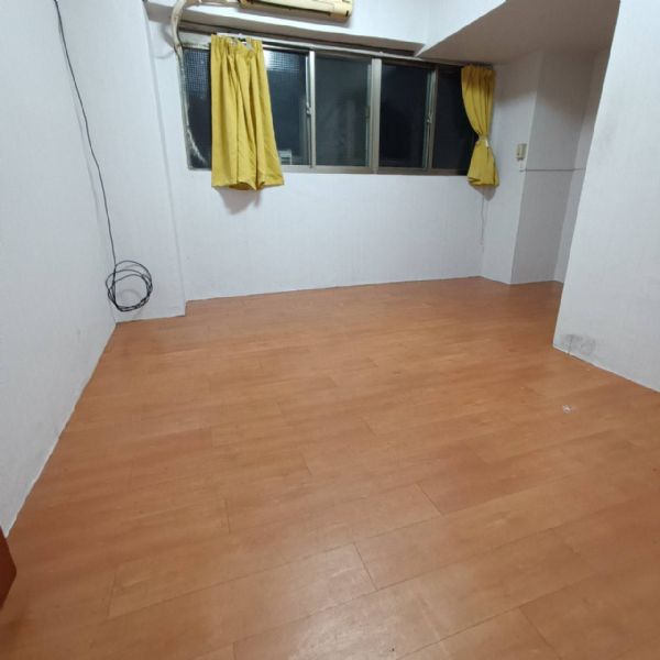 近芝山站平價套房-台北市士林區文林路-台北市士林區套房出租-照片1
