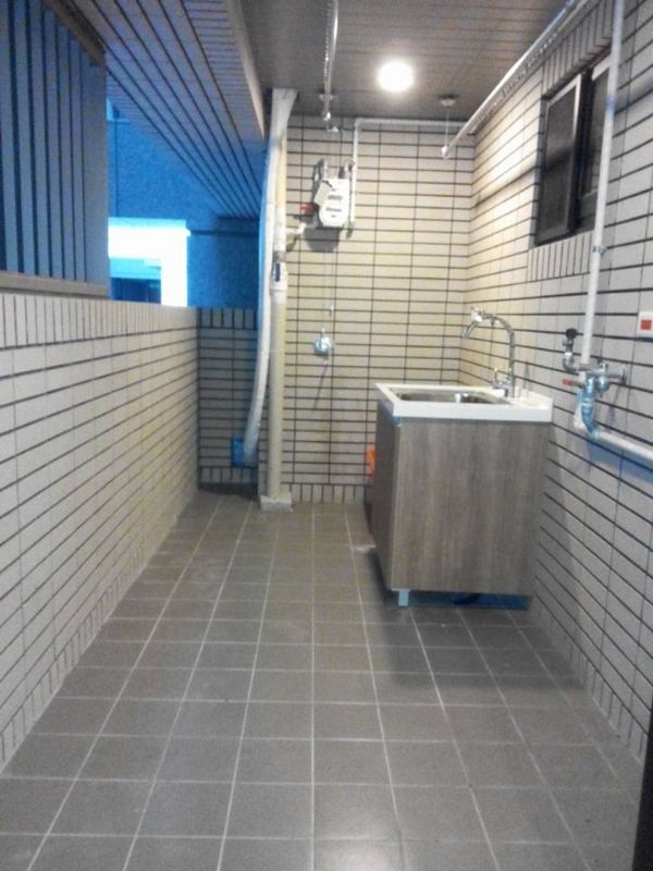 奇岩站-重劃區優質四房台北市北投區電梯華廈出租-照片10