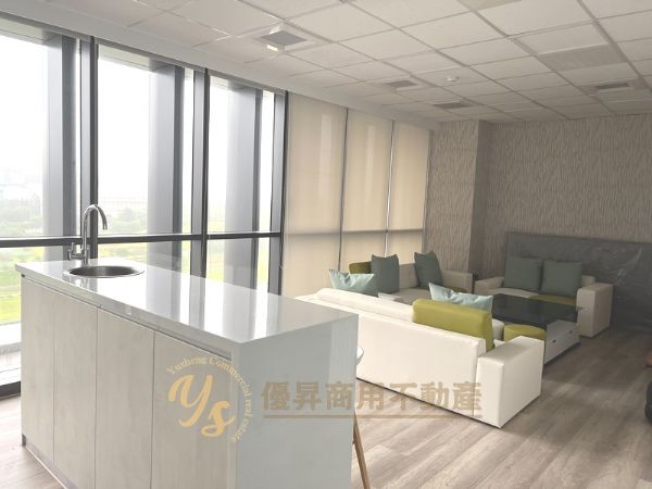 高樓層大落地窗、採光佳、現成漂亮裝潢台北市南港區辦公室出租-照片9