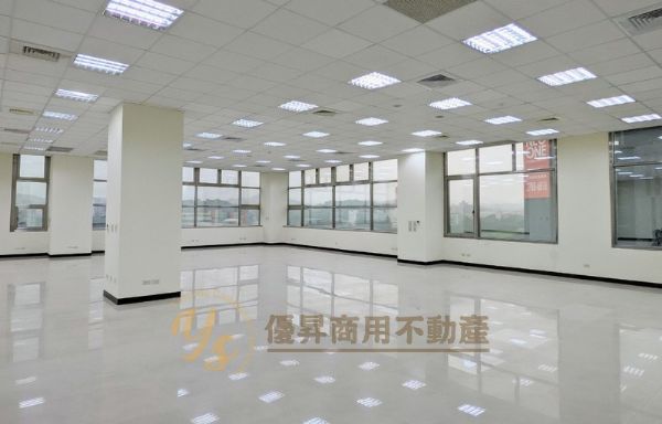 南港挑高優質大樓、格局方正、採光好台北市南港區辦公室出租-照片5