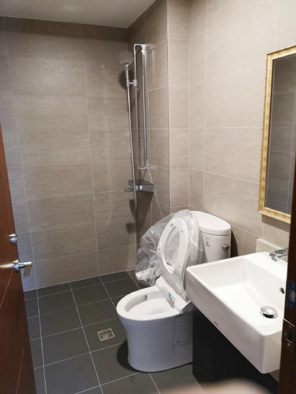 高樓景觀四房【屋齡新】台北市大同區電梯華廈出租-照片8