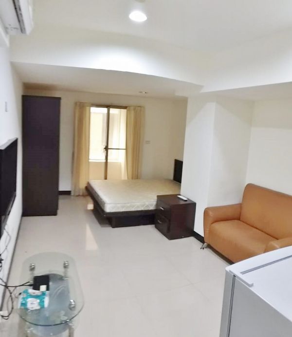 石牌站有陽台優質電梯套房台北市北投區套房出租-照片2