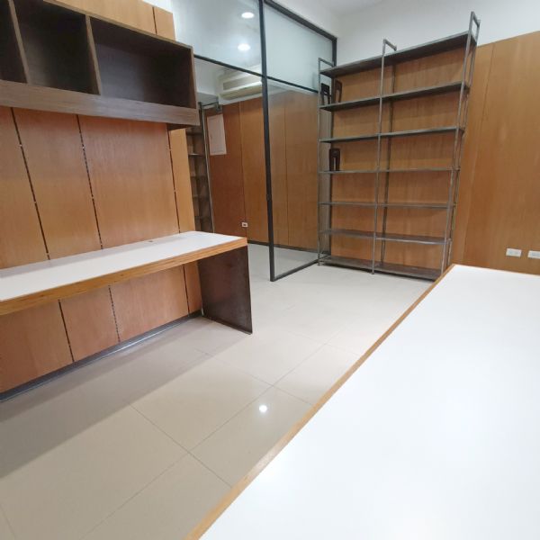 近雙線捷運站★1樓+2樓挑高店面台北市大同區店面出租-照片5