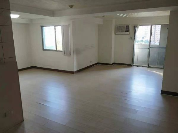 經國綠園道台中市西區住辦合一出租-照片3
