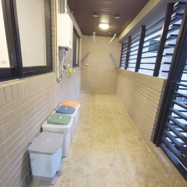 新埔捷運站◆景觀高樓◆四房雙主臥新北市板橋區電梯華廈出租-照片9