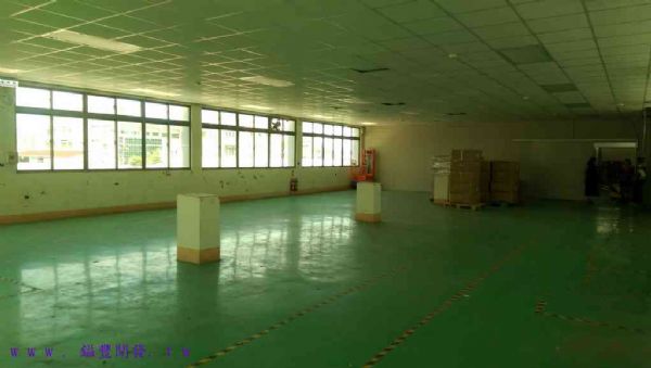 新竹縣竹北市廠房新竹縣竹北市廠房出租-照片2