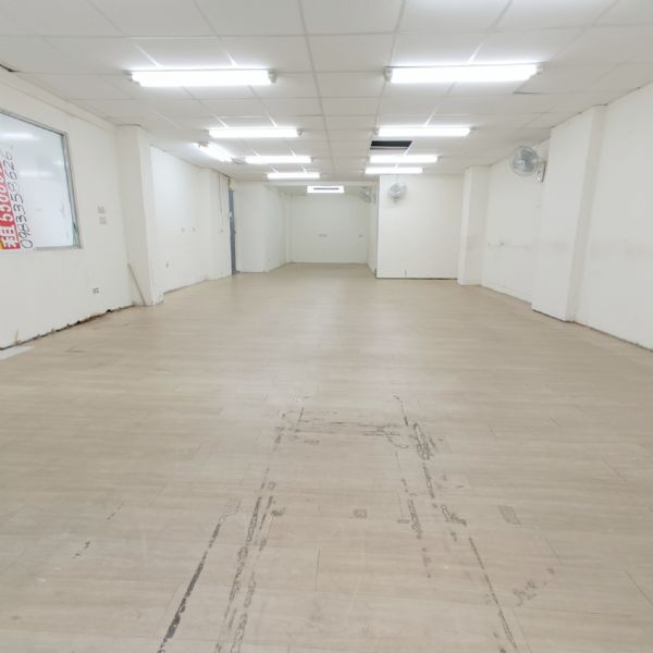 劍潭.通河.面寬5米店面-台北市士林區通河街-台北市士林區店面出租-照片1