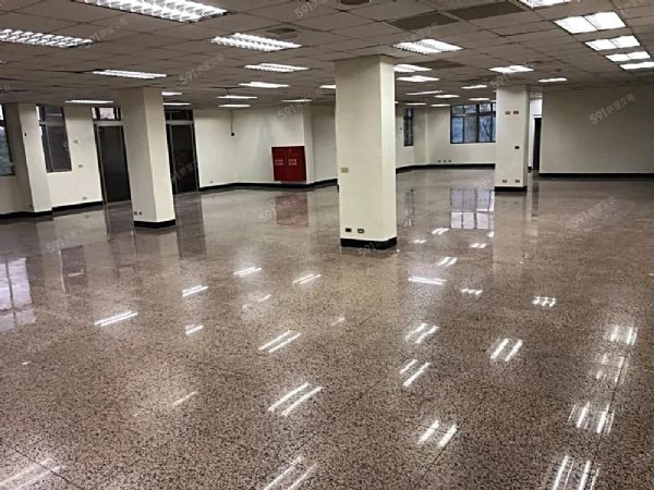 劍潭捷運站◎前港公園台北市士林區辦公室出租-照片2