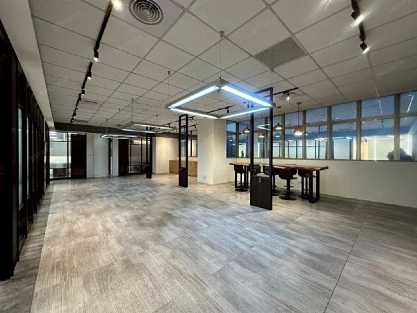 大南路裝潢優廠辦辦公室台北市士林區辦公室出租-照片2