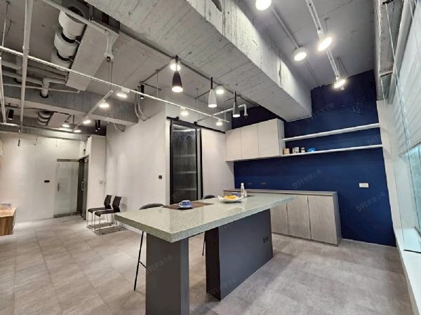 經貿純辦●附坡平車位-台北市大同區承德路二段-台北市大同區辦公室出租-照片1