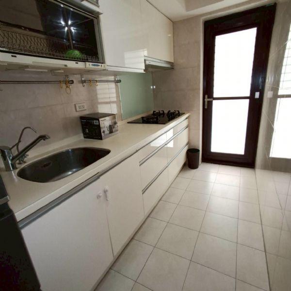 圓山站●重慶北交流道●景觀3加1房 台北市大同區電梯華廈出租-照片7