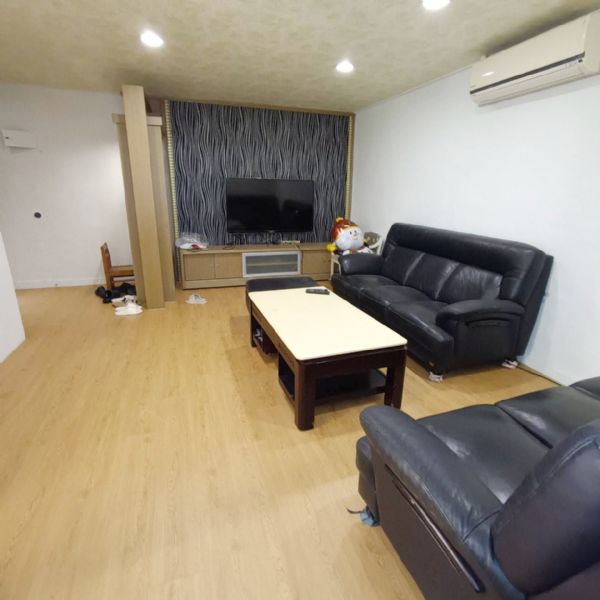 無近重慶北交流道電梯住辦-台北市士林區重慶北路四段-台北市士林區電梯華廈出租-照片1