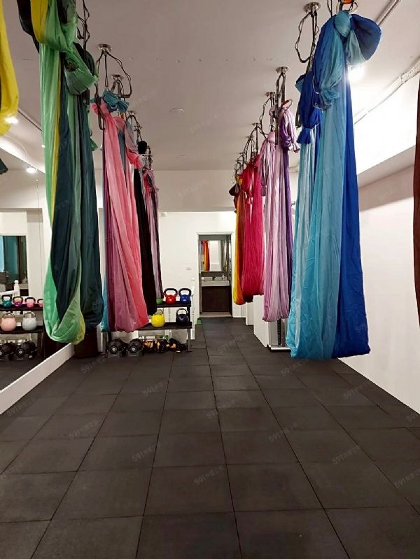 京站商圈金店面台北市大同區店面出租-照片3