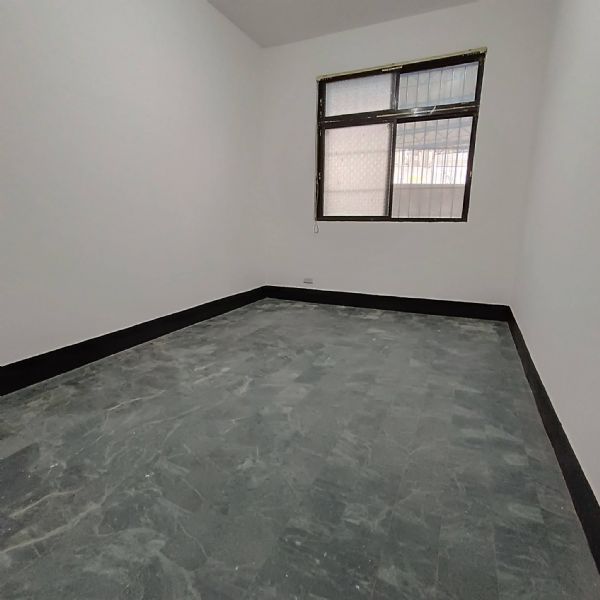 唭哩岸站金大店面台北市北投區店面出租-照片3