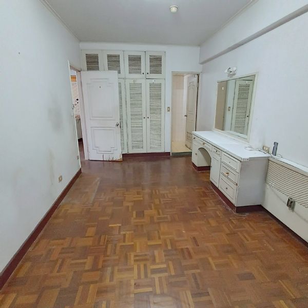 士林站◎華榮市場◎電梯三房台北市士林區電梯華廈出租-照片5