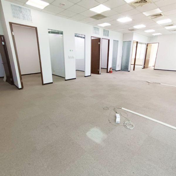 瑞光商圈黃金廠辦台北市內湖區辦公室出租-照片2